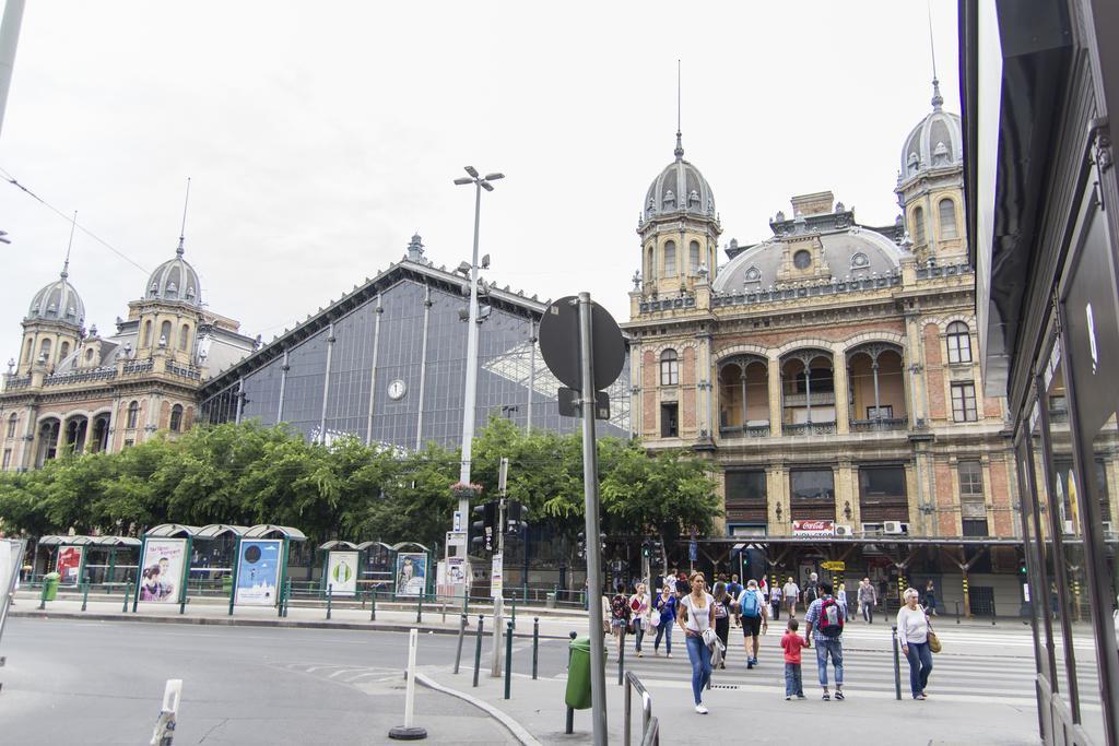 Real Apartments Lovag Budapest Bilik gambar