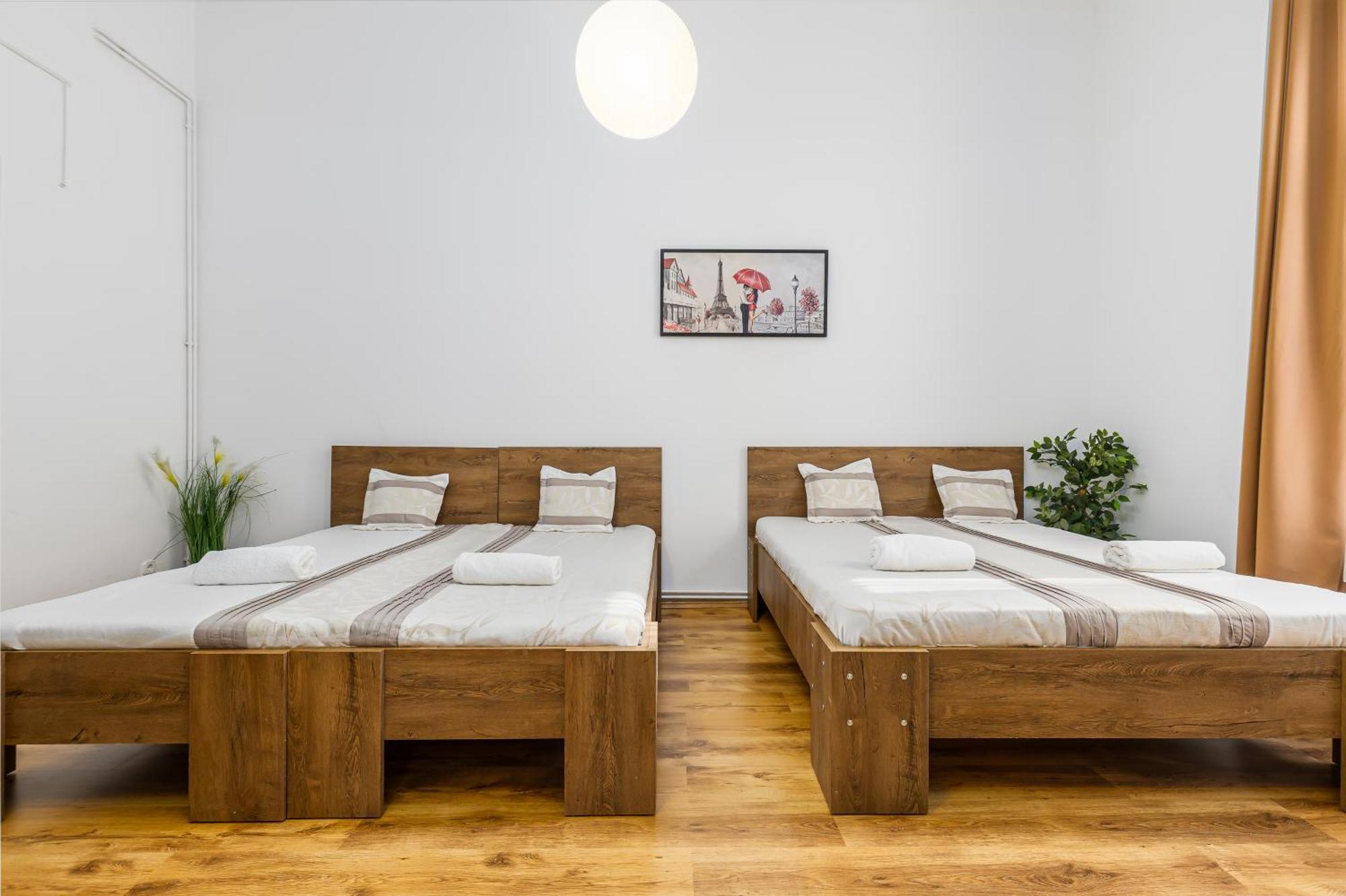 Real Apartments Lovag Budapest Luaran gambar